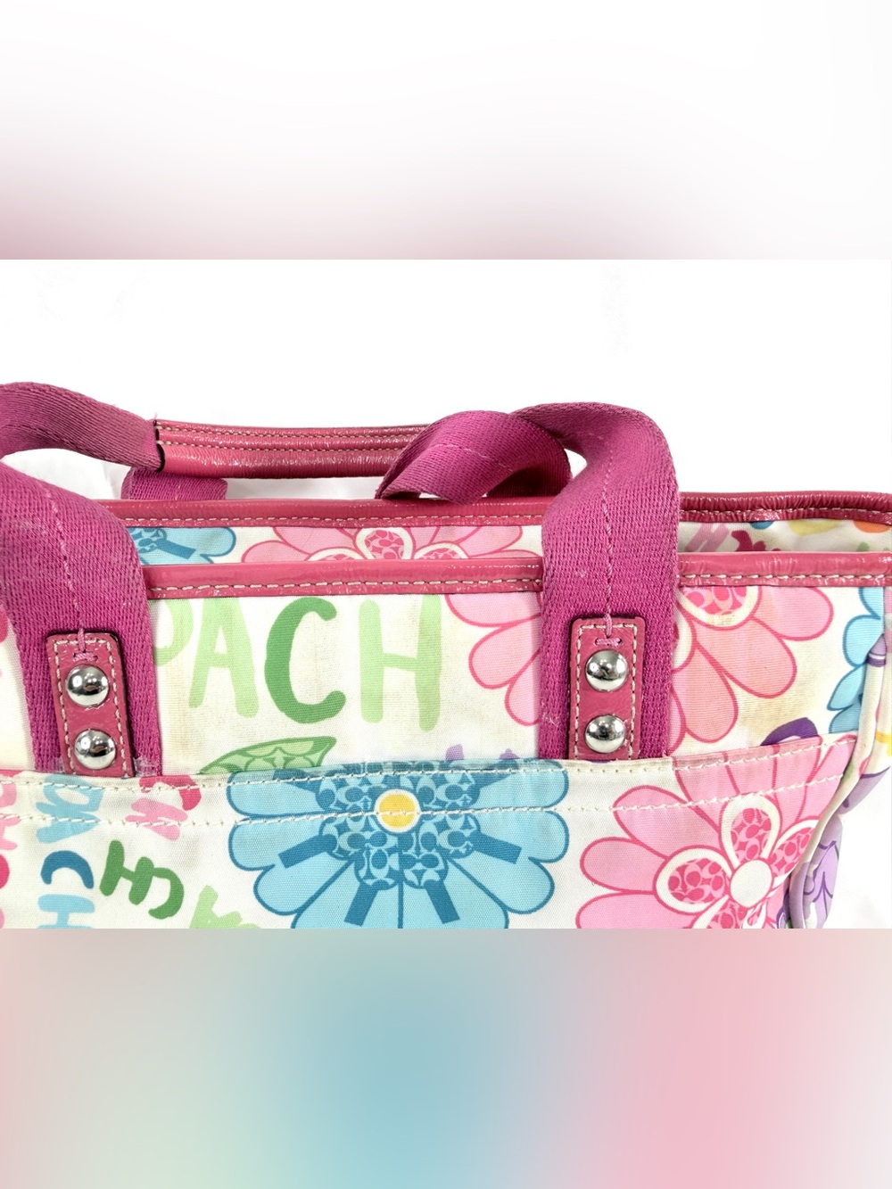 Coach F14882 Poppy Daisy Floral Multicolor Canvas Small Shoulder Bag Pink Trim - Picture 10 of 12